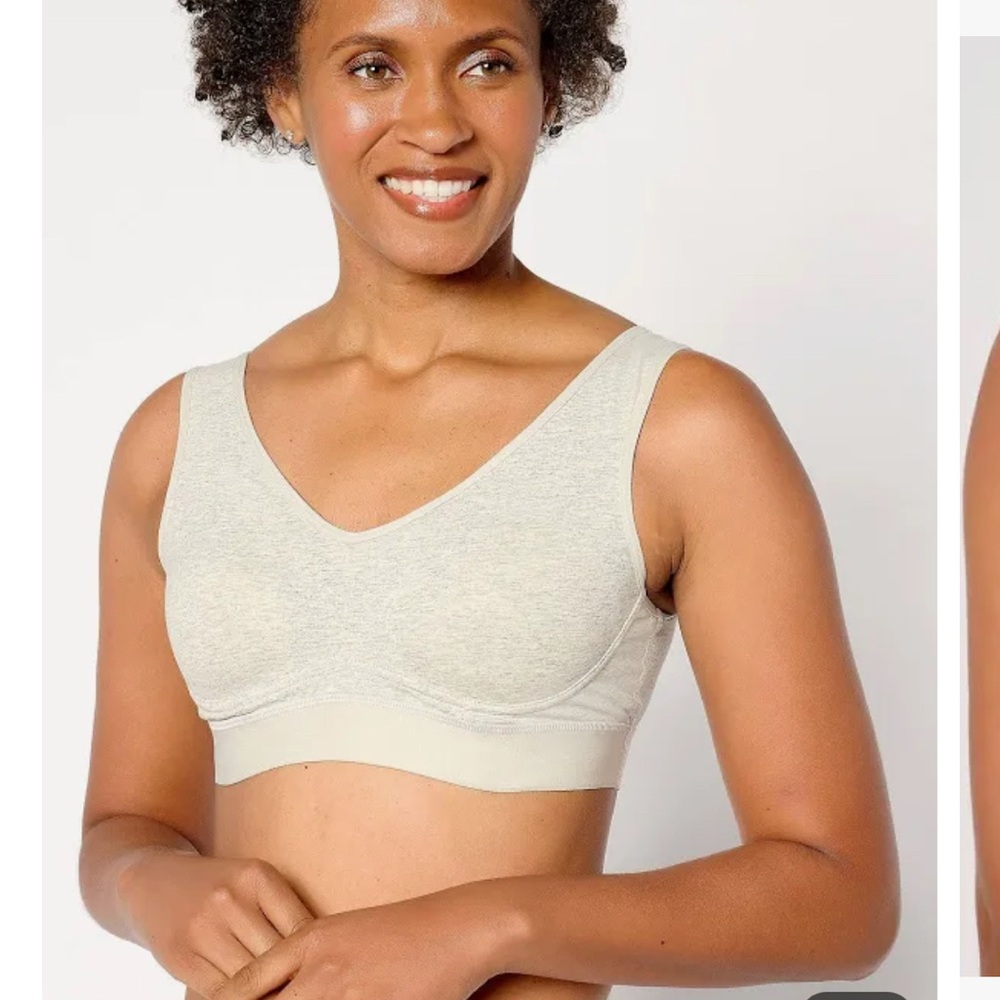 Comfortable Light Gray Wireless Bra